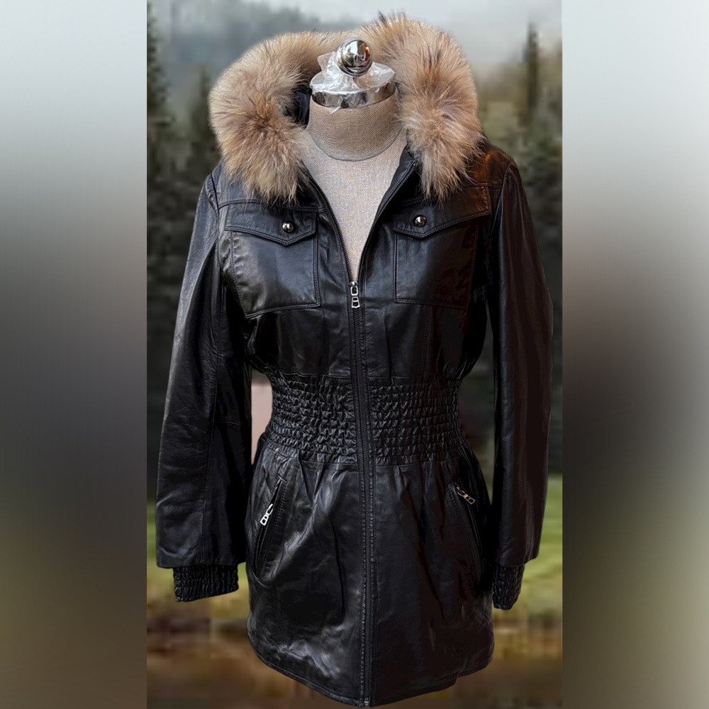 Knoles & Carter genuine leather elegant soft coat w/ fur hood & great pockets.